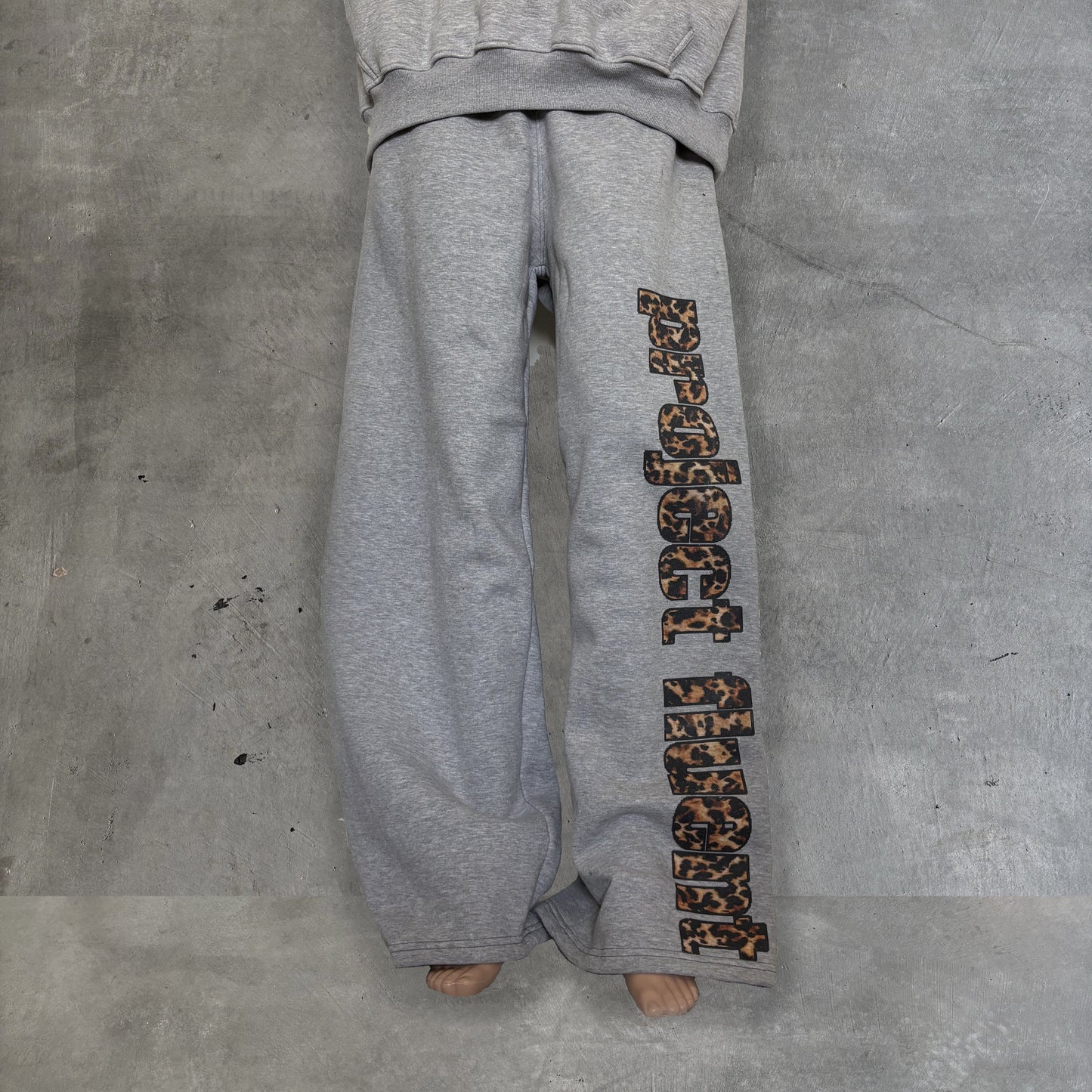Leopard Sweatpants Grey