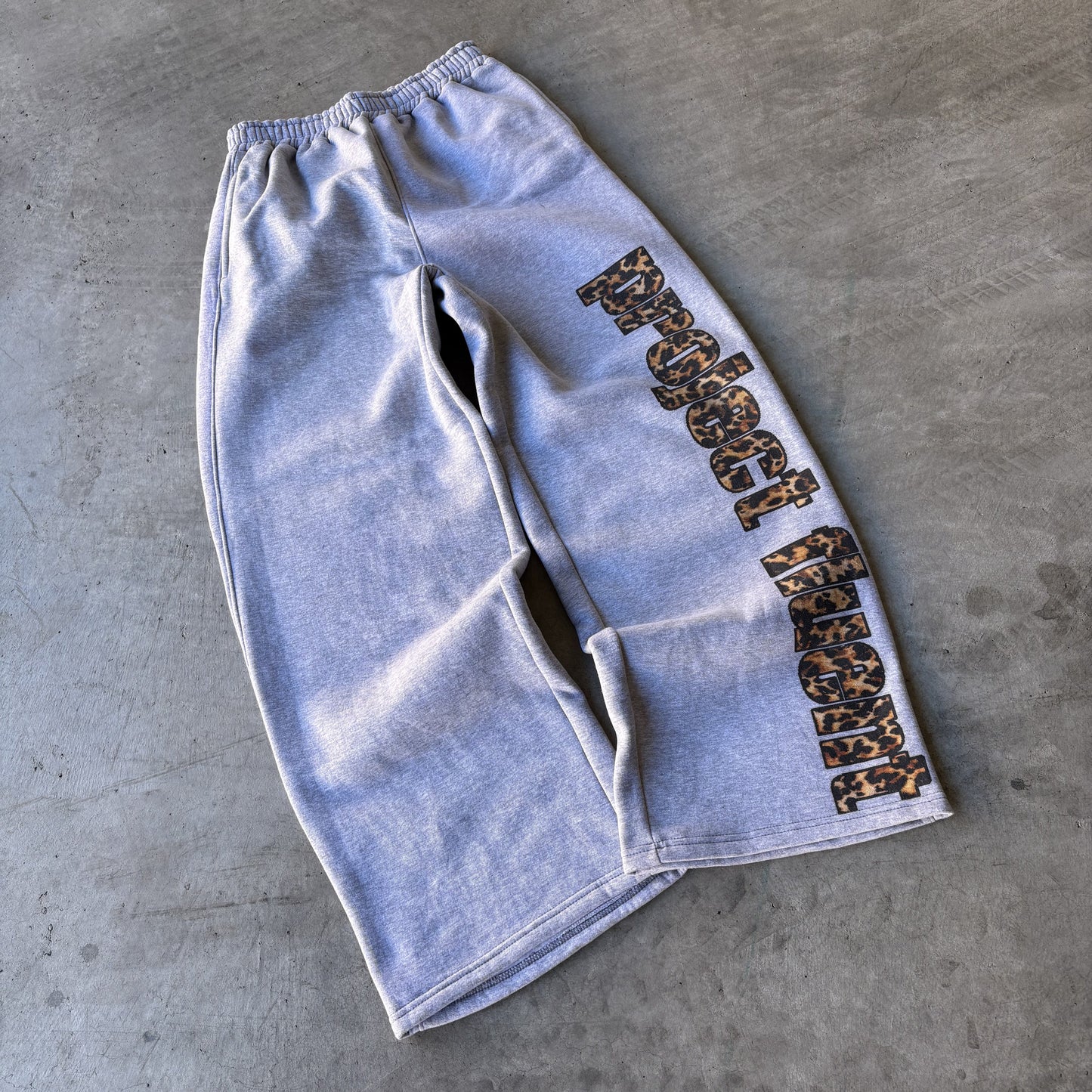Leopard Sweatpants Grey